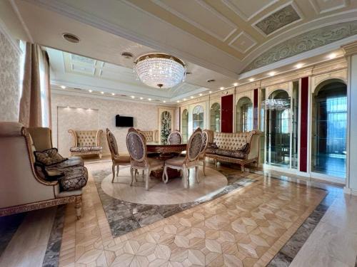 Apartments Rentals Ukraine on Kreshchatik