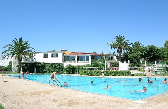APCOSTAS - Camping Playa y Fiesta: Bungalow en bois avec accès direct à la plage à Mont-roig del Camp