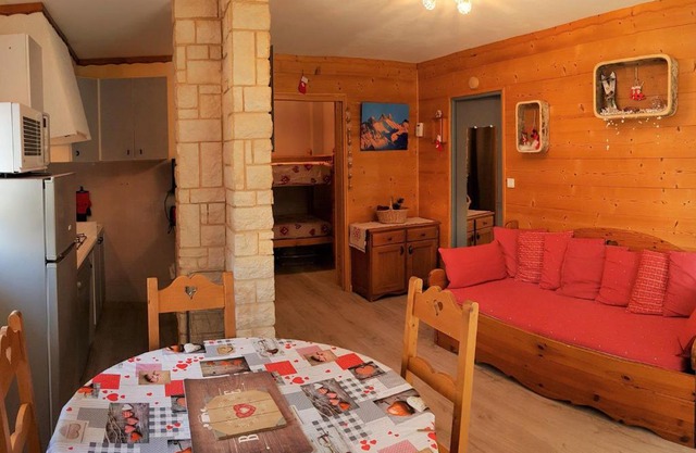 Appart cosy 5pers, terrasse, parking, wifi, proche télésiège - FR-1-417-129