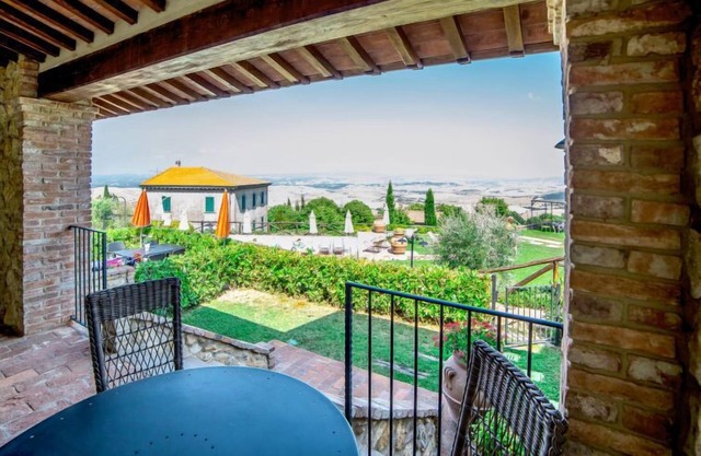 Appartamento Ginepro - Borgo in Chianni by Interhome