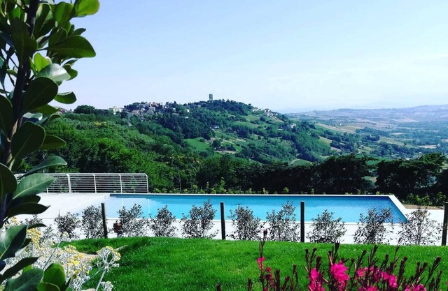 Appartamento L'alloro con Piscina