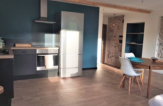 Appartement Chaleureux au Pieds des Montagnes