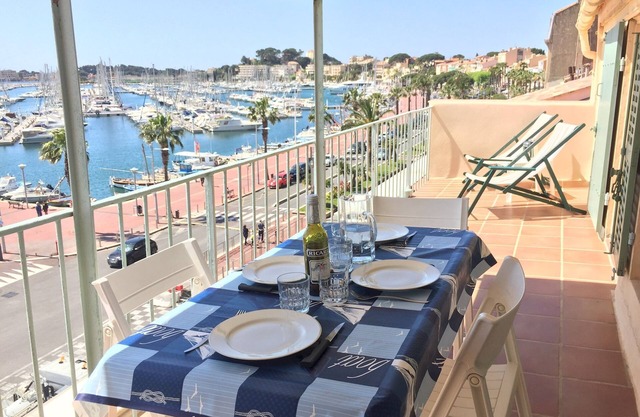Appartement 1 chambre, terrasse, vue mer, wifi
