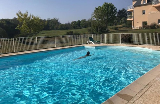 Appartement 6 pers - Piscines et proche plages et mer