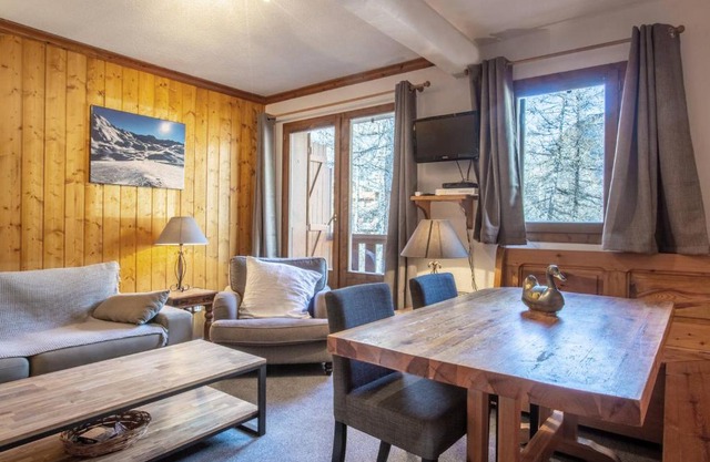 Appartement confortable avec garage et wifi dans secteur calme à Val-d'Isère - FR-1-694-154