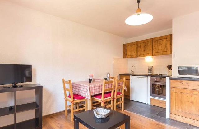 Appartement La Salle-les-Alpes, 1 pièce, 4 personnes - FR-1-330F-65