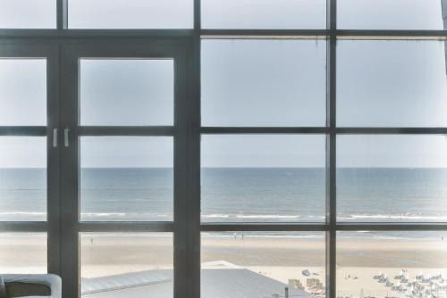 Appartement met frontaal zeezicht in Bloemendaal