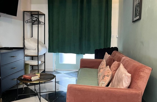 Appartement studio idéal pour deux à Montmartre
