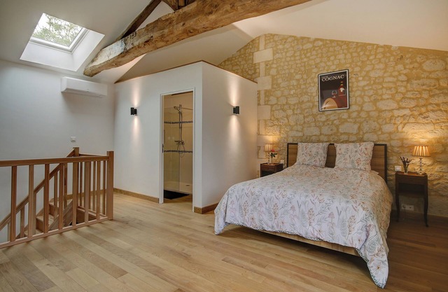 Appt for 2 people in a small village to discover the cognac region