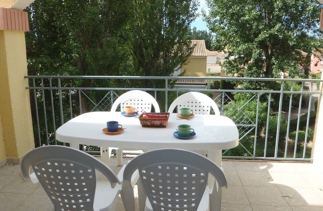 APT 2 ROOMS MEZ 46m2 + TERRACE 7m2 REF 4018