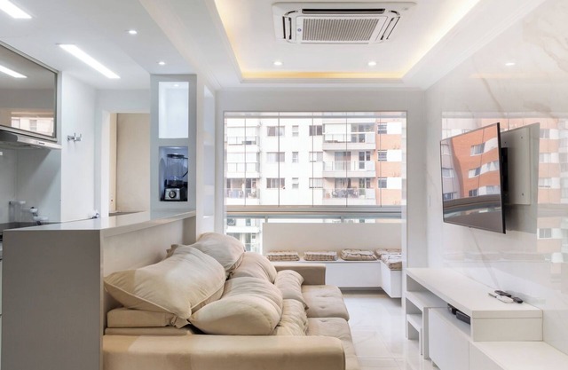 Apto com ótima localização na Barra da Tijuca/RJ