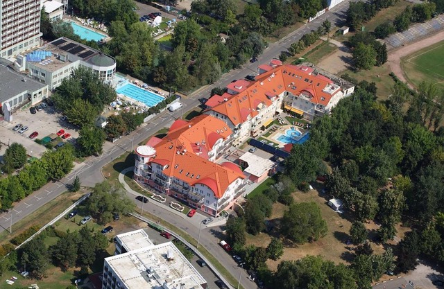 Aqua Wellness Apartments