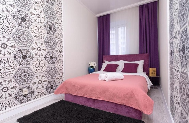 Arena сity luxury 2 bedrooms apartment Basseyinaya 10