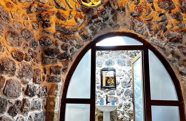 AREV OTEL