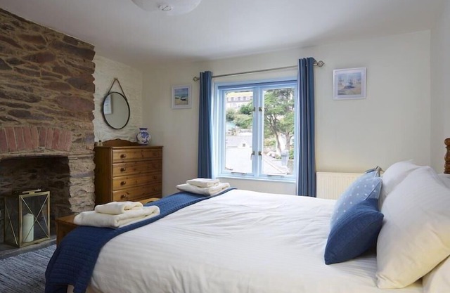 Armada Cottage, DARTMOUTH