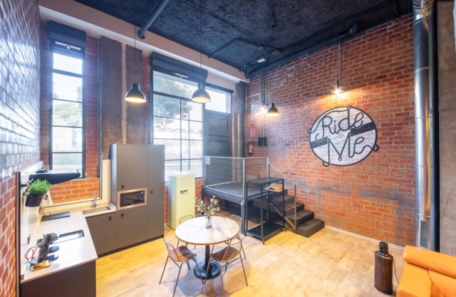 Art Loft 03 'Atelier Bike' in Valencia