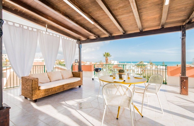 ARTEMIDE: Sea View - Marina di Ragusa center