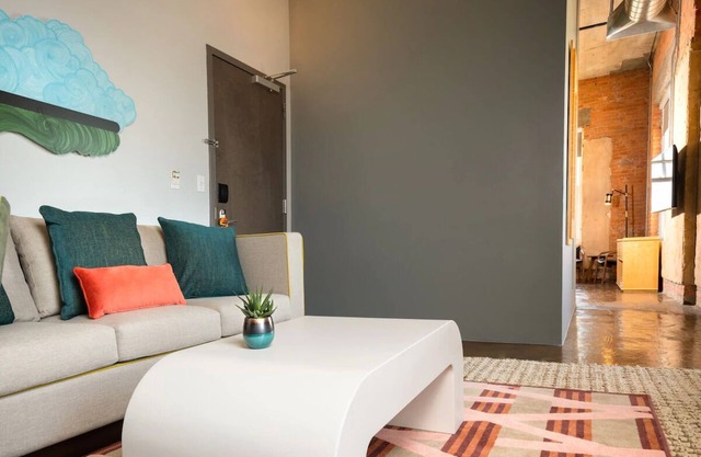 Artistic Oasis in Dallas w/City Skyline Views! Artistic Atmosphere