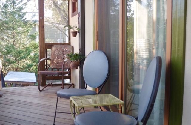 Asheville’s Hillside Hideaway