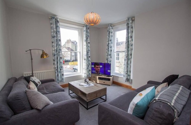 ASHNESS HOUSE, pet friendly in Keswick