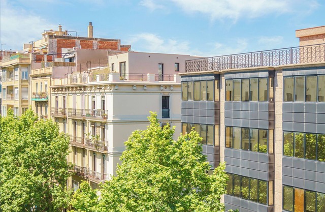 Aspasios Diagonal Art