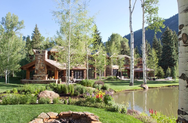 Aspen Oasis on the River