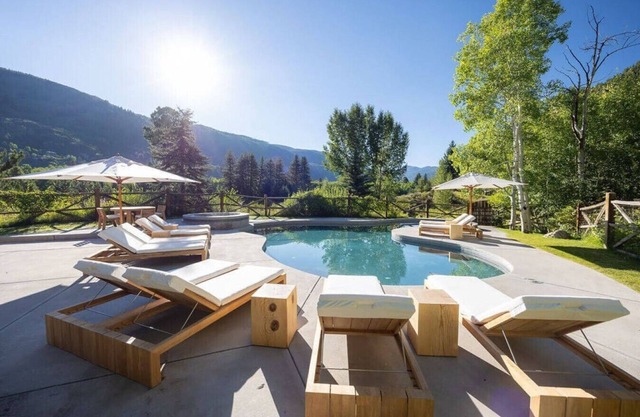 Aspens Premier Luxury Residence