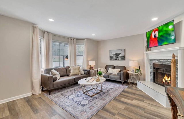 ATH - Sleeps 6 - 3 Beds - Pet friendly - VO2101