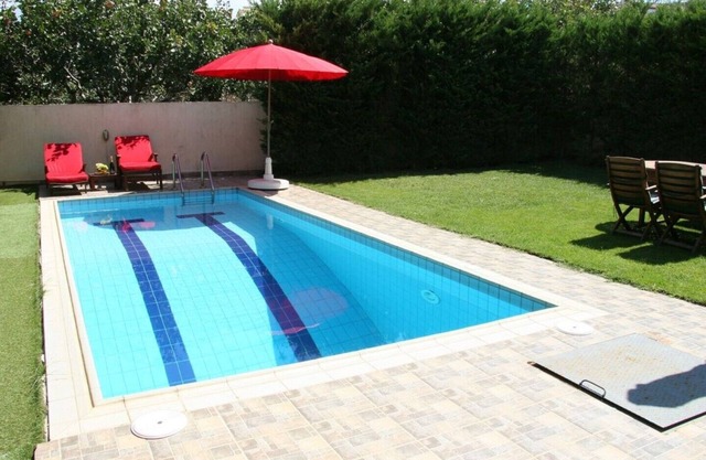 Athens Riviera Apt.|7 mins WALK Beach|Priv. Pool|Parking|Best of Both Worlds|