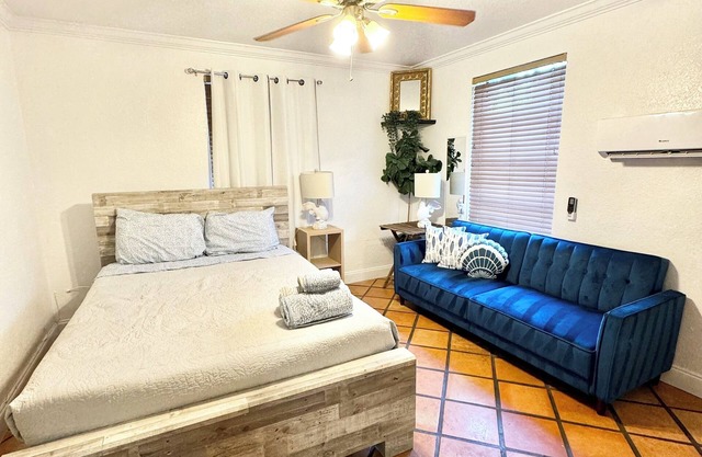 Atlantic Ave Home away from Home