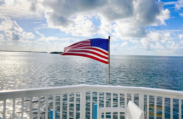 ATLANTIS.Ocean Front Cottage Retreat!