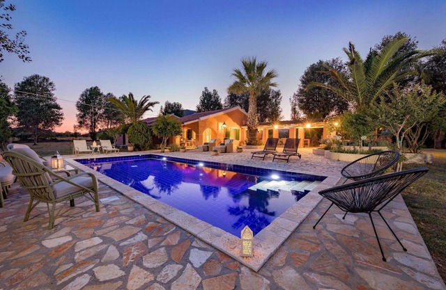 Attractive Villa with A/C, Private Pool, Large Garden - 700m to Golf Course & 1.3km to Ermones Bay!