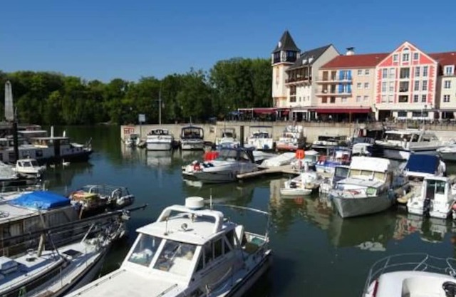 Au cœur du port - CALME - 5 min à pied de la base de loisirs