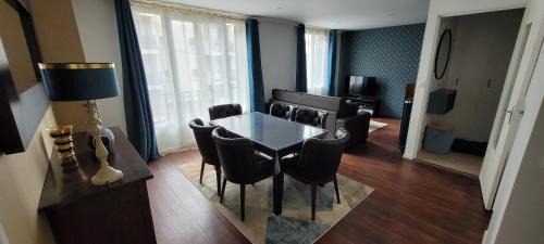 Au pied du musée Soulages, Superbe appartement T3, 70m2 avec jardin