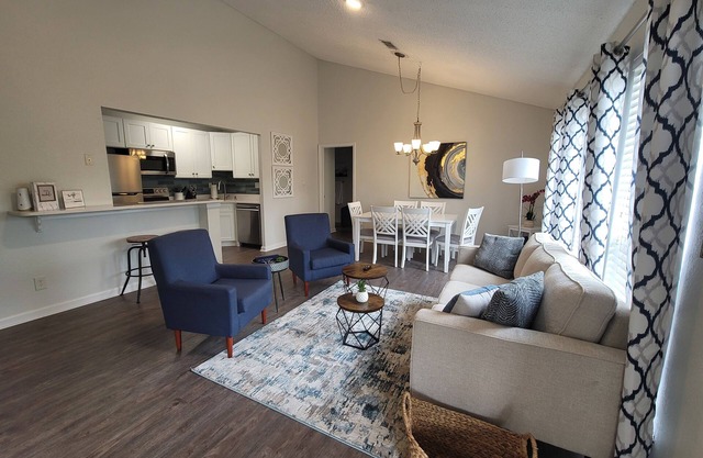 Auburn unit located less than 1 mile from university