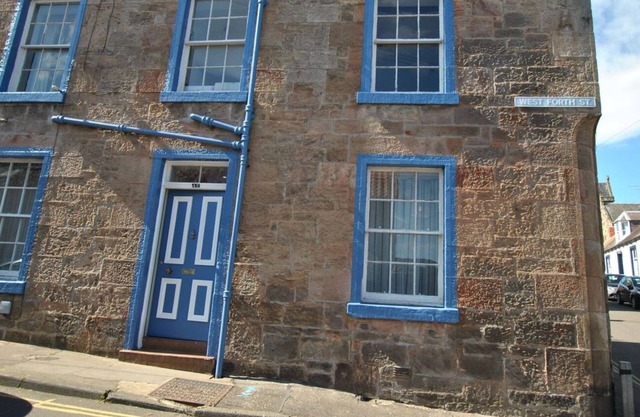 Auld Fisher's Catch- homely apartment near the sea