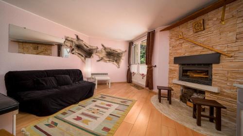 AURIAC - A01- STUDIO Cabine 4 pers