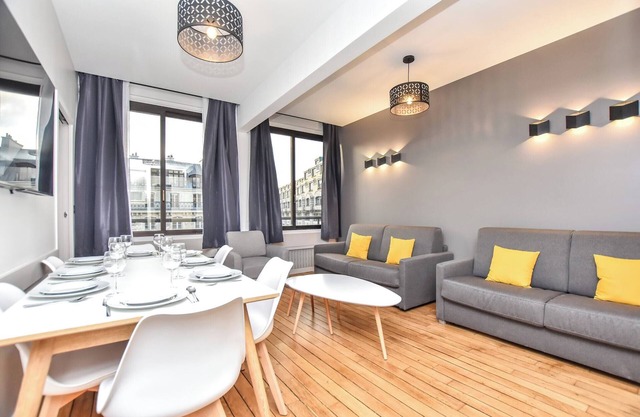 Authentic apartment - 2BR/8P - Palais Garnier
