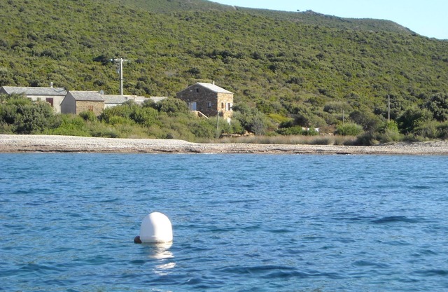 Authentic STONE-BUILT HOUSE on the BEACH - CAP CORSICA ERSA Arena Sottana