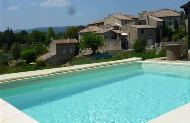 Authentic Stone Mas Retreat