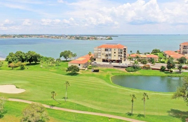 Available until 12/31/23 Water Views, Pool/Spa, and Close to Beaches!
