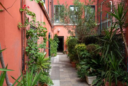 Aventino apartment