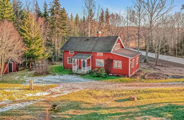 Awesome home in åmål with WiFi