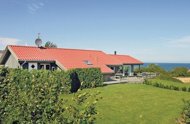 Awesome home in Allinge with sauna