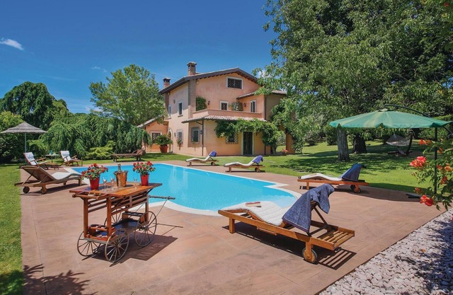Awesome home in Corchiano