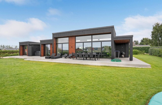 Awesome home in Haderslev with sauna