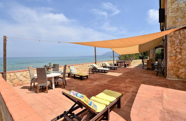 Awesome home in Trappeto with WiFi