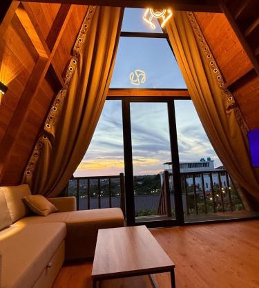 Azalea 2, Cozy Wooden Villa