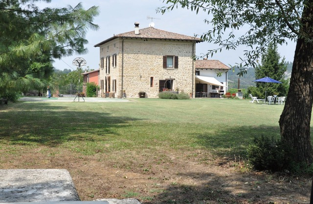B&B CASA SASSOLO 1713 IN THE HILLS OF BOLOGNA
