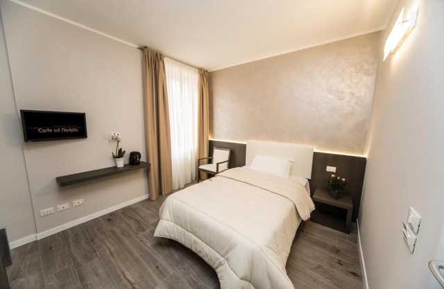 B&B Corte sul Naviglio CIN I T 0 1 5 0 7 0 C 1 3 X U I L Q C V